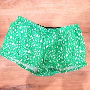 PINK Victoria's Secret Medium Green Christmas Pajama Shorts